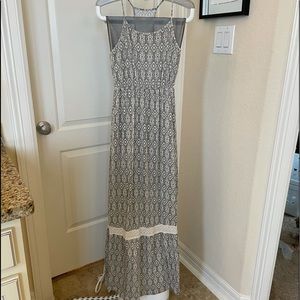 Missimo Racer Back Grey/White Maxi Dress